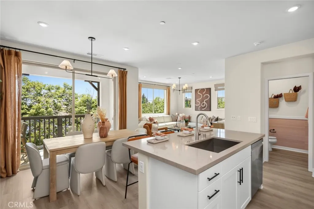 12248 Mirasol Loop G, El Monte, California 91732 home-pic-9